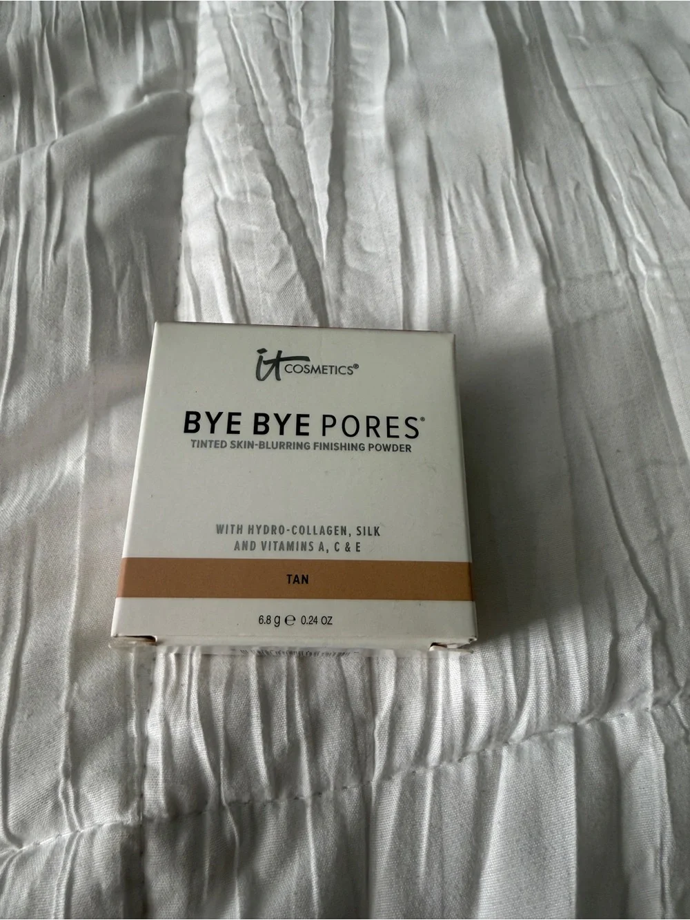 it cosmetics Bye Bye Pores Tinted Finishing Powder - Tan